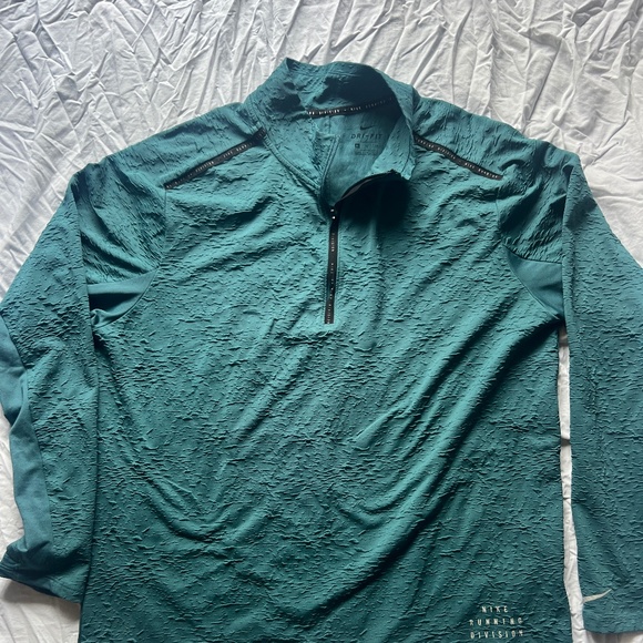 Nike Dri Fit Runners Jacket - Picture 1 of 3